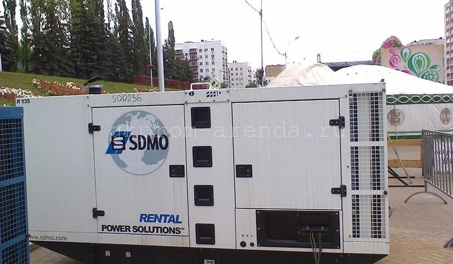 Аренда генератора SDMO R135 от суток
